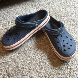 Women’s crocs size 8